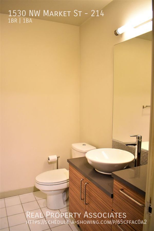 Building Photo - 1530 NW Market St