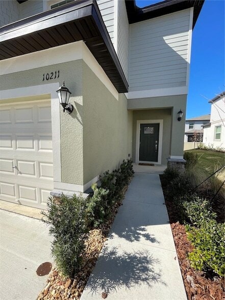 Building Photo - 10211 Trumpet Honeysuckle Wy