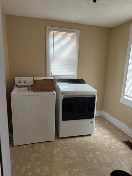 Building Photo - 5593 NC 48