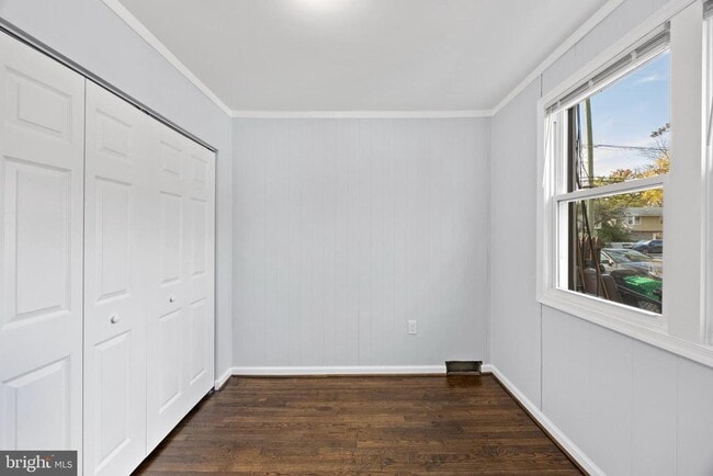 Building Photo - 8135 Allendale Dr