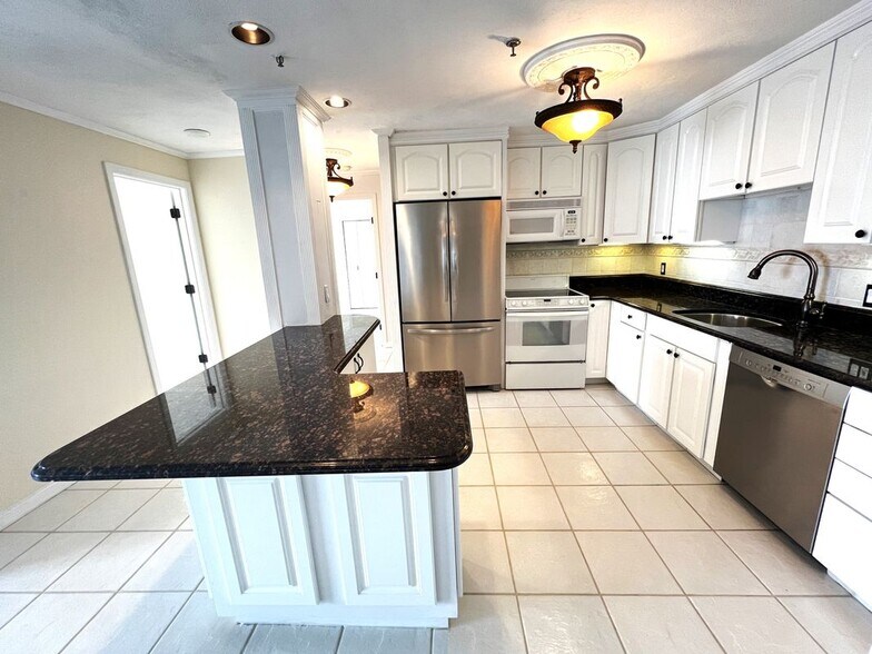 Building Photo - 510 Revere Beach Blvd