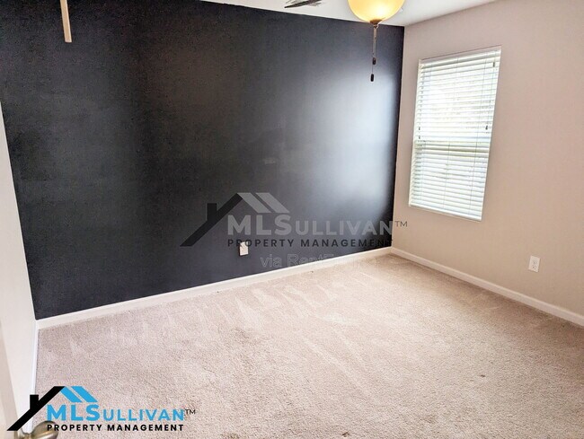 Building Photo - 3973 White Kestrel Dr