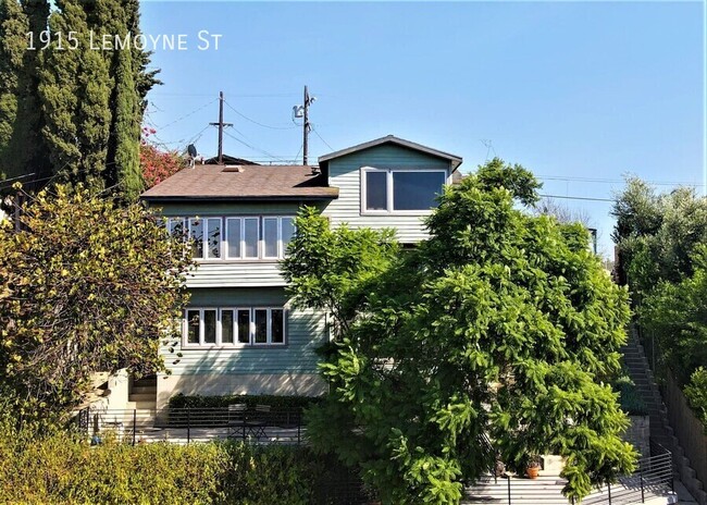 Building Photo - 1915 Lemoyne St