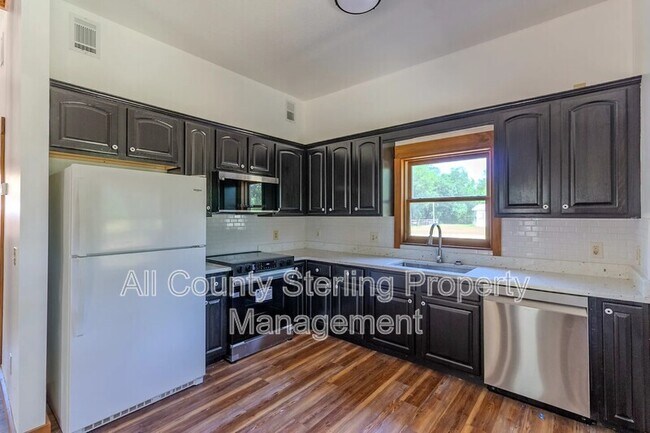 Building Photo - 6834 NW Co Rd 152
