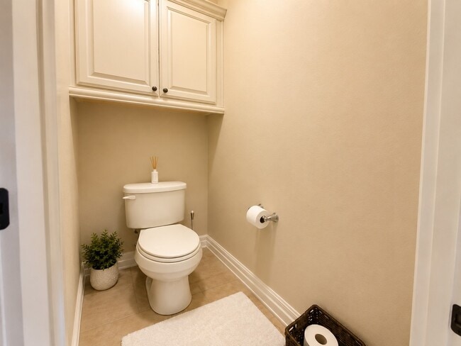 Building Photo - 228 Cheswood Forest Pl