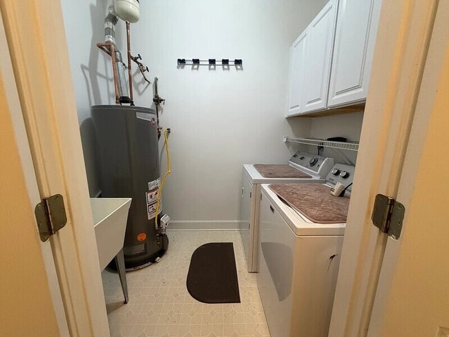 Building Photo - 3070 Intrepid Wake