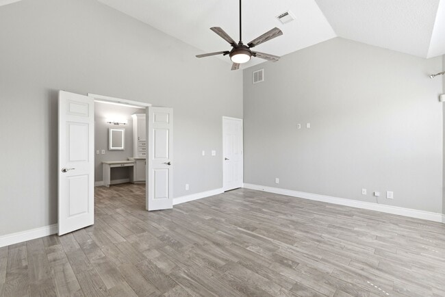 Building Photo - 6231 Presidio Canyon Dr