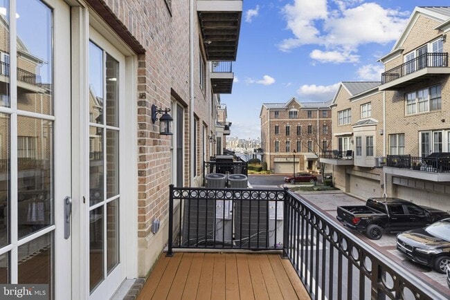 Building Photo - 1256 Dockside Cir