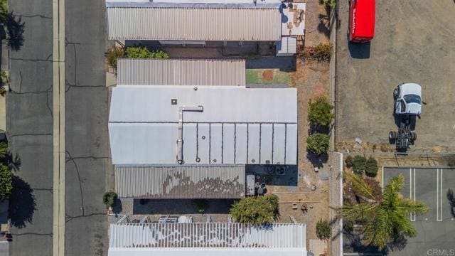 Building Photo - 5001 W Florida Ave