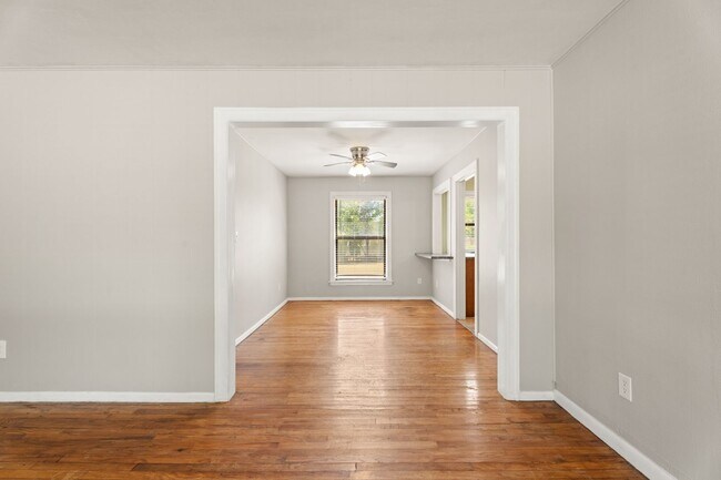 Building Photo - 3132 NW 44th St
