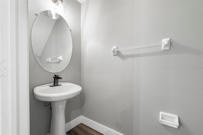 Building Photo - 26532 Castleview Way