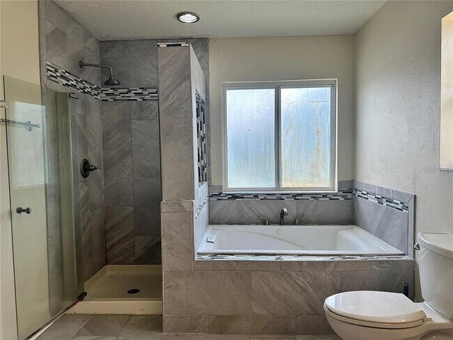 Building Photo - 7232 Seedpod Loop