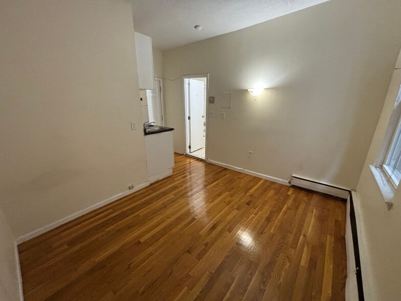 Building Photo - 51 S Huntington Ave
