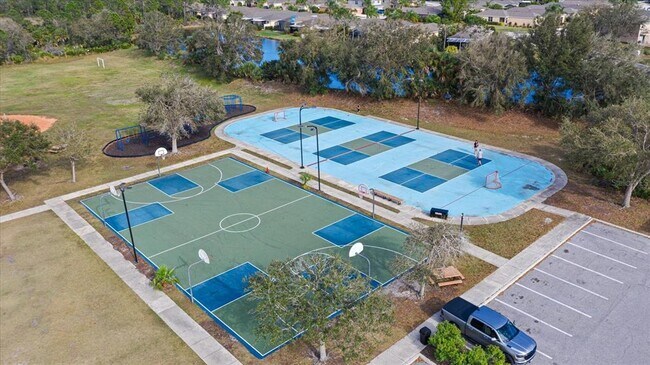 Building Photo - 11711 Breadfruit Ln