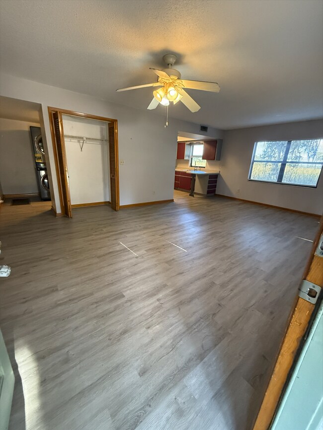 Building Photo - 70 Crockett Rd