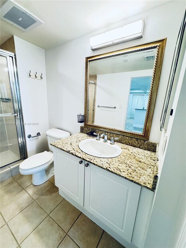 Building Photo - 19501 W Country Club Dr