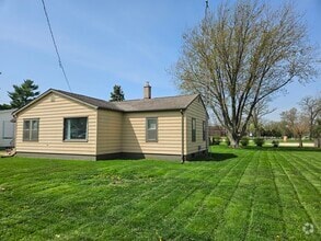 Building Photo - 227 A St