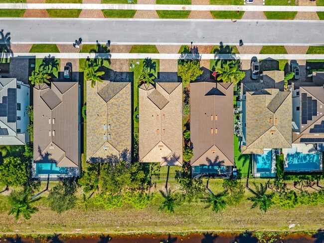 Building Photo - 8359 Hanoverian Dr