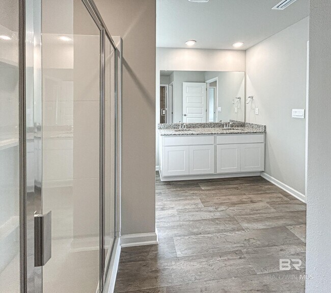 Building Photo - 23216 Shadowridge Dr