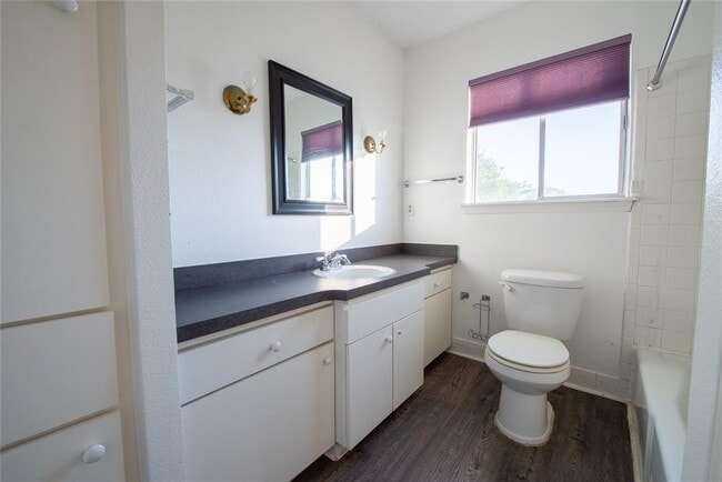 Building Photo - 5510 Chadwyck Dr