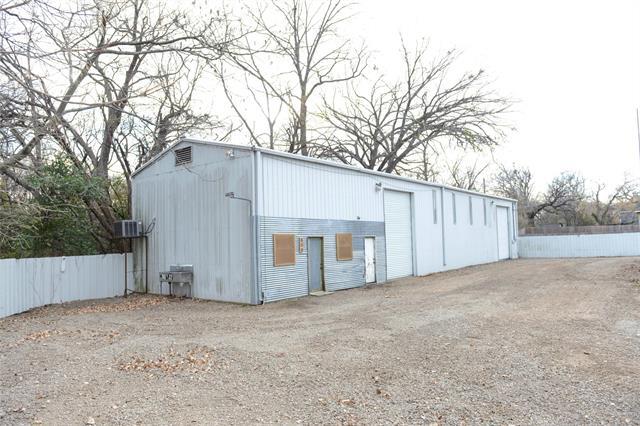 Primary Photo - 808 W Coffin St