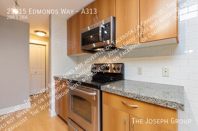 Building Photo - 23015 Edmonds Way