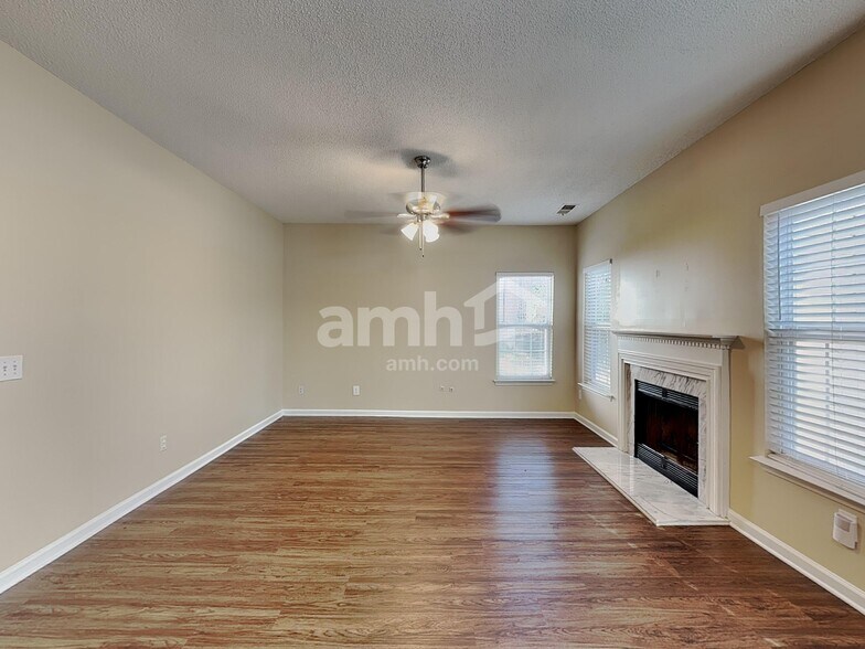 Building Photo - 2888 Shadow Brook Ct NW