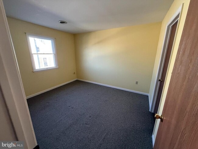 Building Photo - 101 Washington St