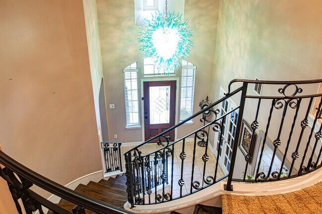 Building Photo - 9006 Stones Throw Ln
