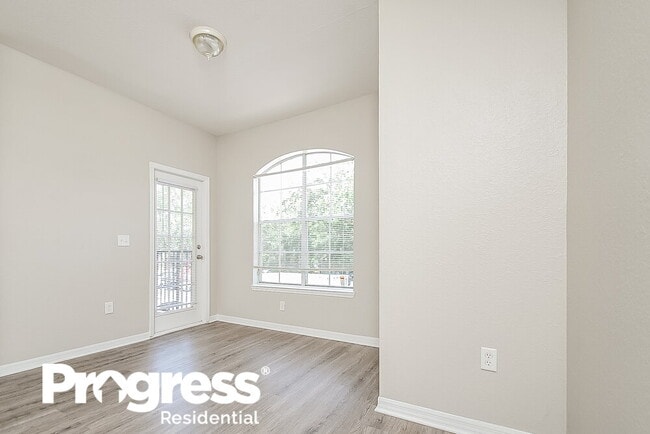 Building Photo - 8513 Lucuya Way