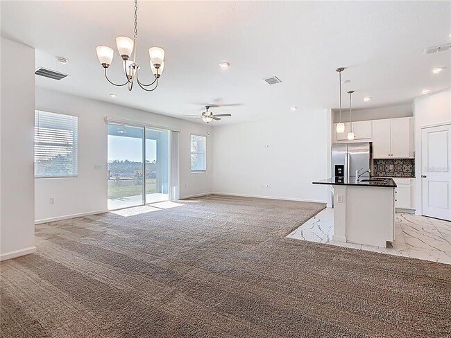 Building Photo - 1043 Lakeshore Breeze Pl