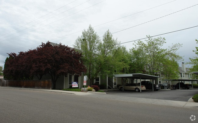 Primary Photo - Hartman Park Apartments