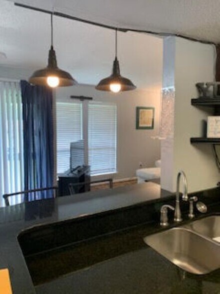 Building Photo - 240 Molokai Village