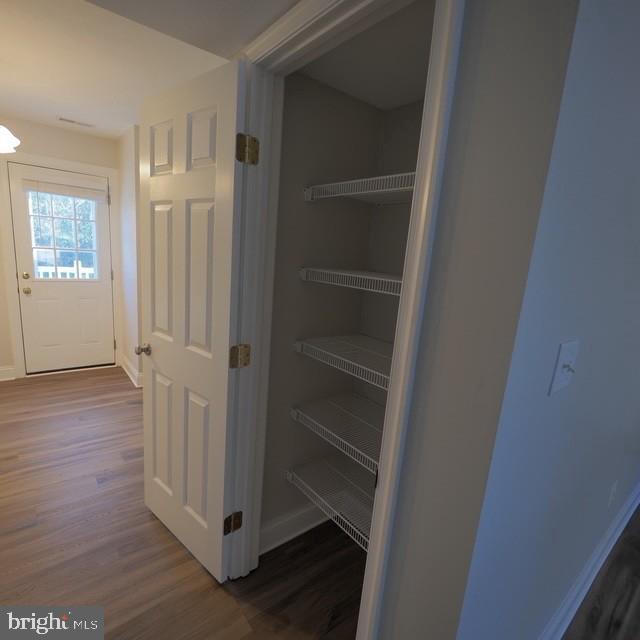 Building Photo - 46175 Kayak Ct