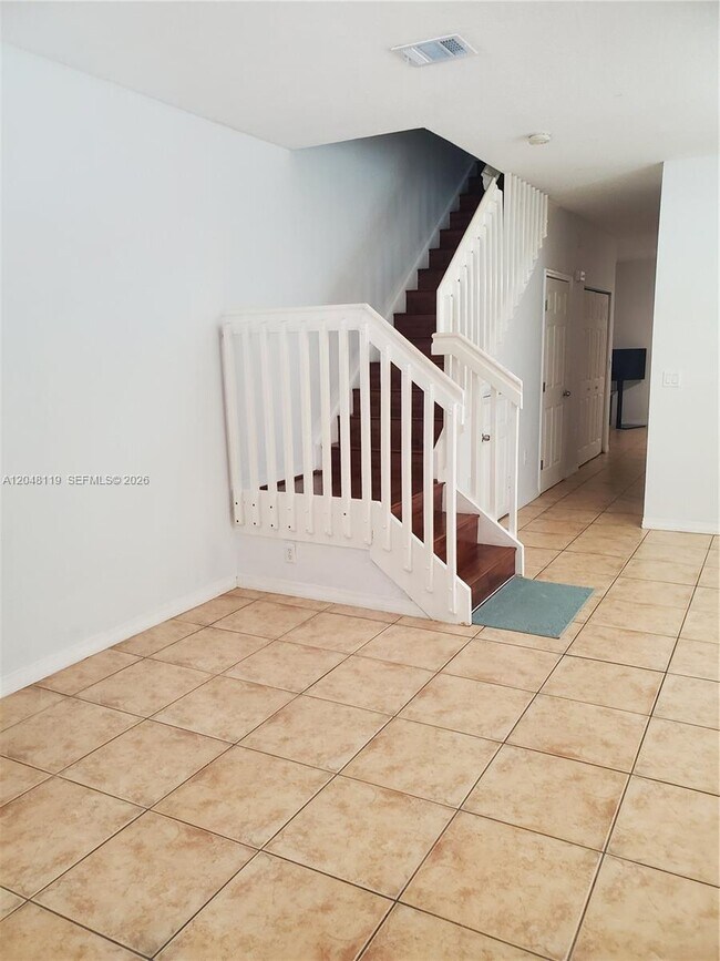 Building Photo - 7834 Catalina Cir