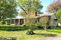Building Photo - 163 Scroggy Rd