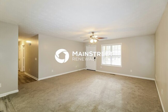 Building Photo - 3 Bedroom Pet-Friendly Home in MONROE, GA with Main Street Renewal