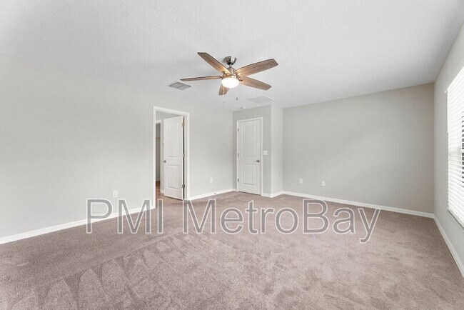 Building Photo - 9703 Sage Creek Dr