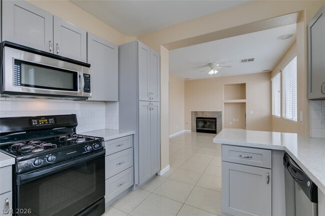 Building Photo - 10524 Angel Dreams Ave