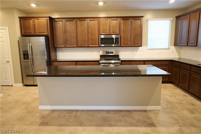 Building Photo - 6547 Smithville Ave