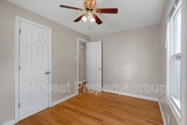 Building Photo - 845 Boone St
