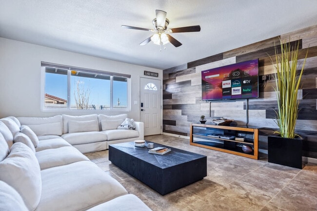 Building Photo - 2261 Sahara Dr