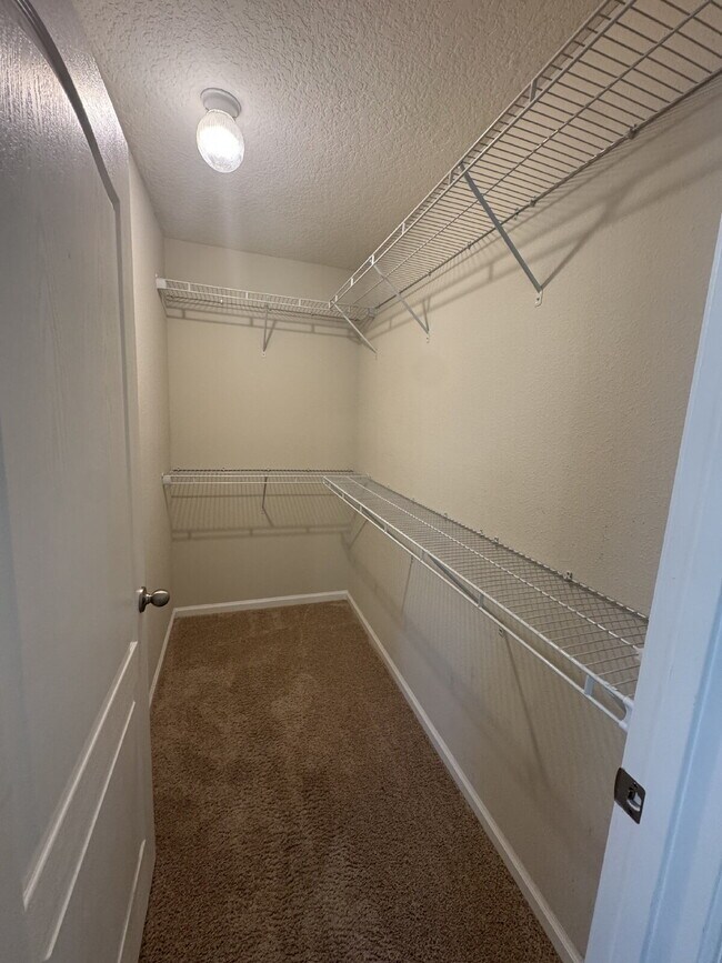 Building Photo - For Rent in Yellow Bluff Landing – Spaciou...