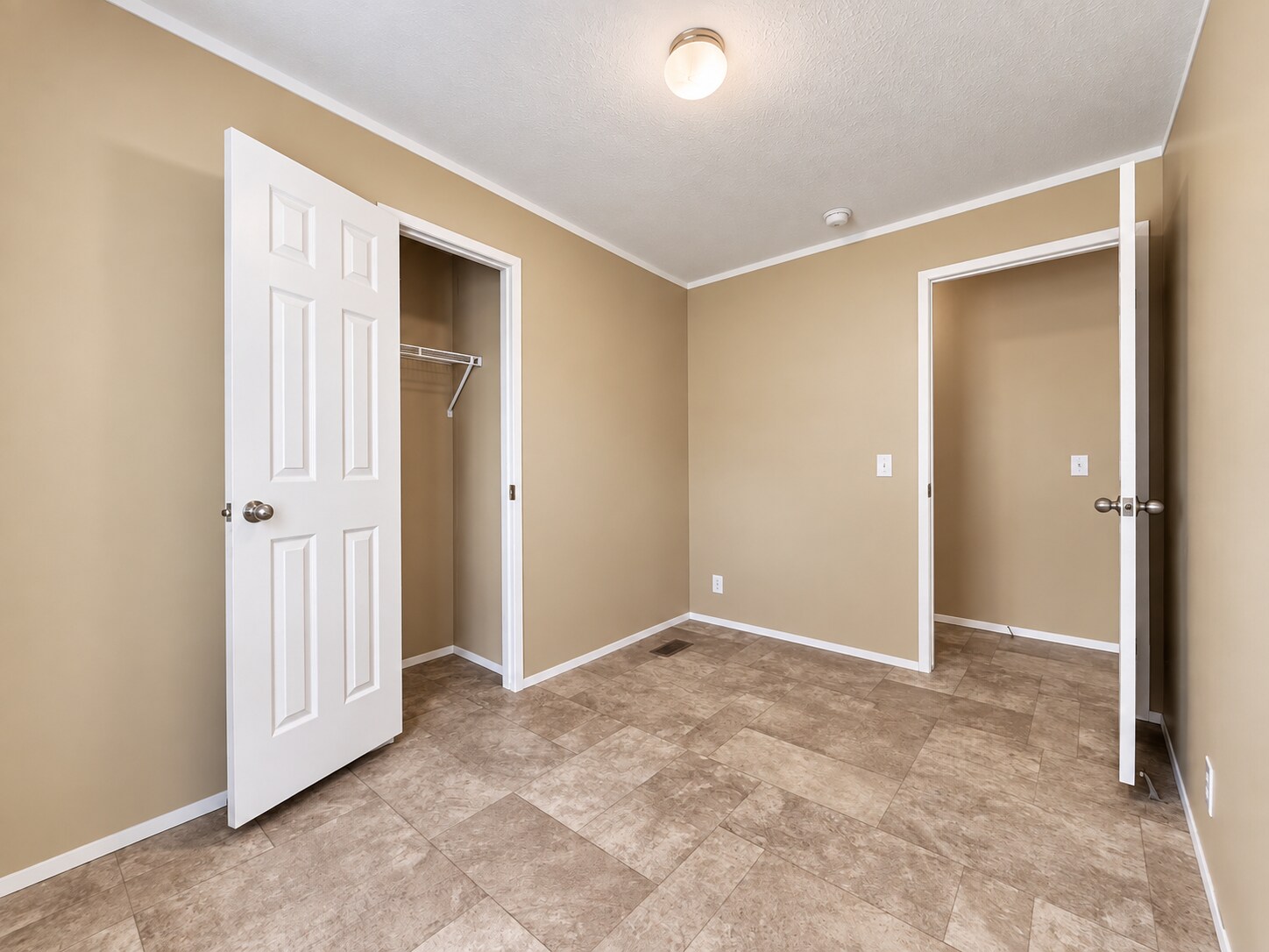 Building Photo - 71597 Penny Ct