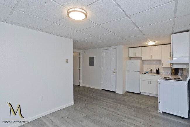 Building Photo - 41-45 Broad St