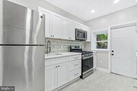 Building Photo - 6414 N Norwood St