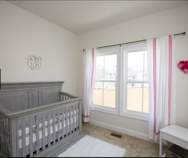 Building Photo - 2018 Avinity Loop