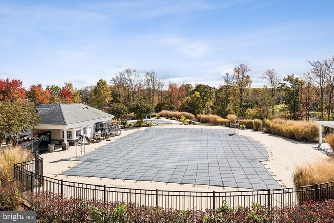 Building Photo - 15205 Orchard Farm Pl