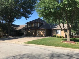 Front Exterior Full Duplex View - 8500 Ditzler Ave