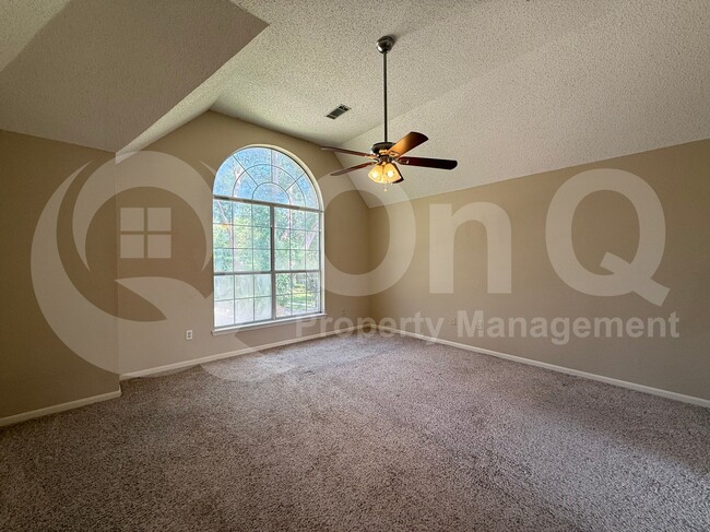 Building Photo - 304 Dakota Trail